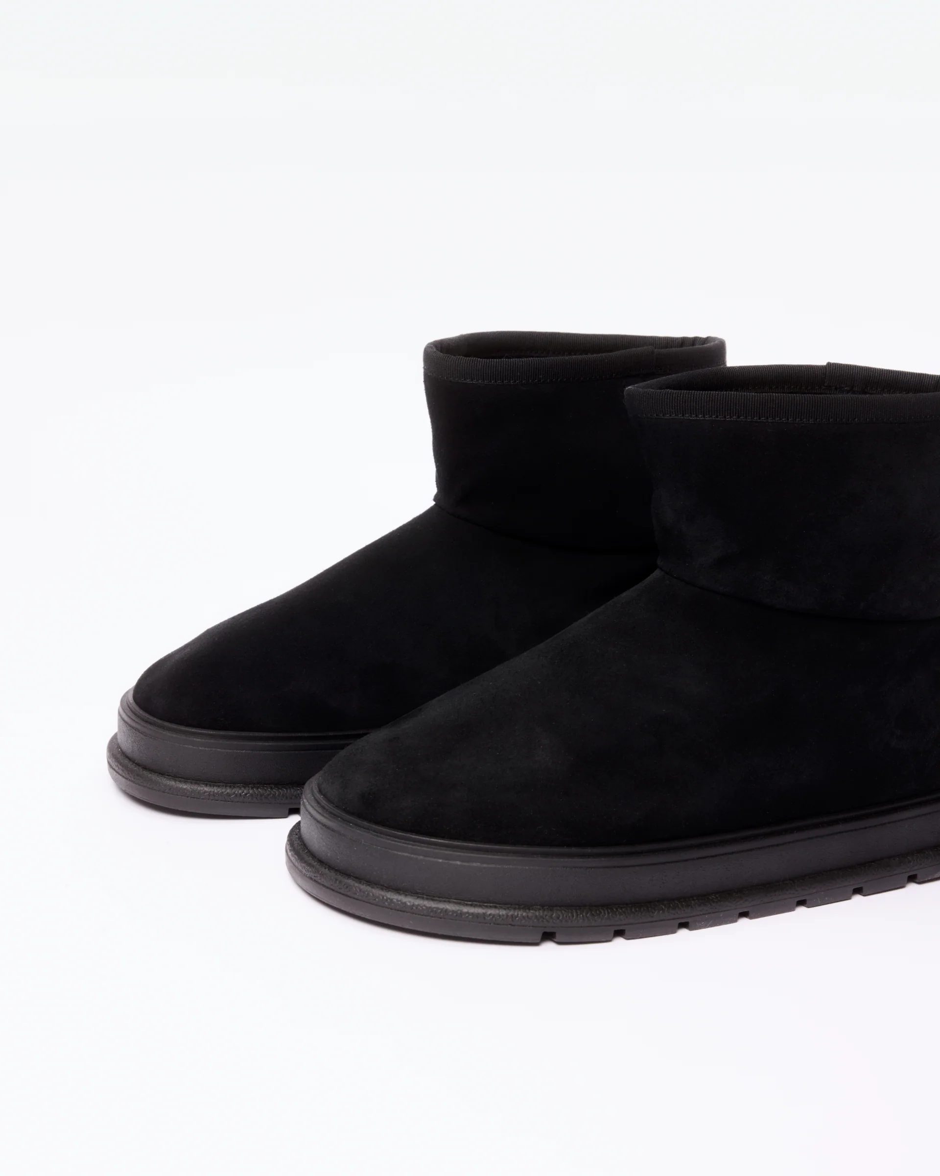 THE BIG BOOT - Image 3